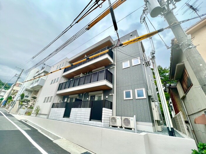 La Maison高羽町の物件外観写真