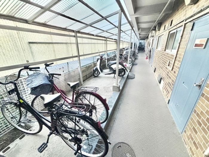 都ﾏﾝｼｮﾝの物件外観写真