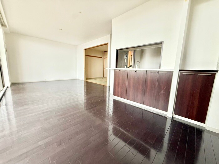 新千里桜ヶ丘ﾒｿﾞﾝｼﾃｨ参番館(1206の物件内観写真