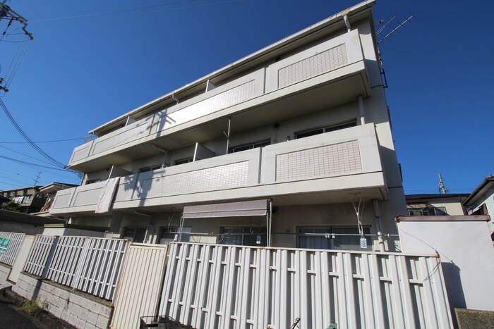 さくらハイツの物件外観写真