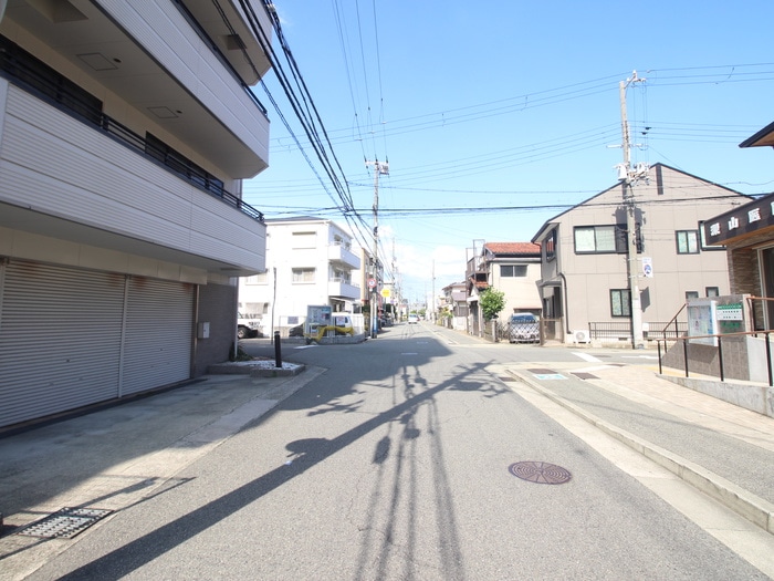 ﾜｺｰﾚﾌﾟﾗﾃｨｰｸ神戸深江駅前の物件外観写真