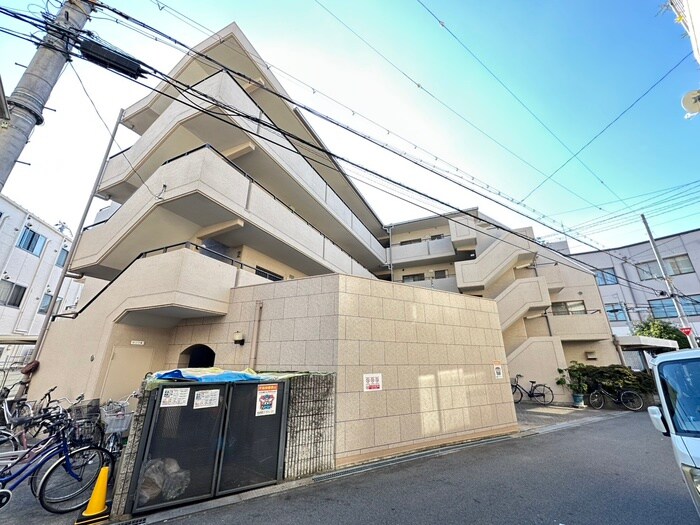 米谷マンション１号館の物件外観写真