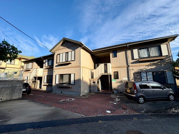 売布ヶ丘スカイハイツの物件外観写真