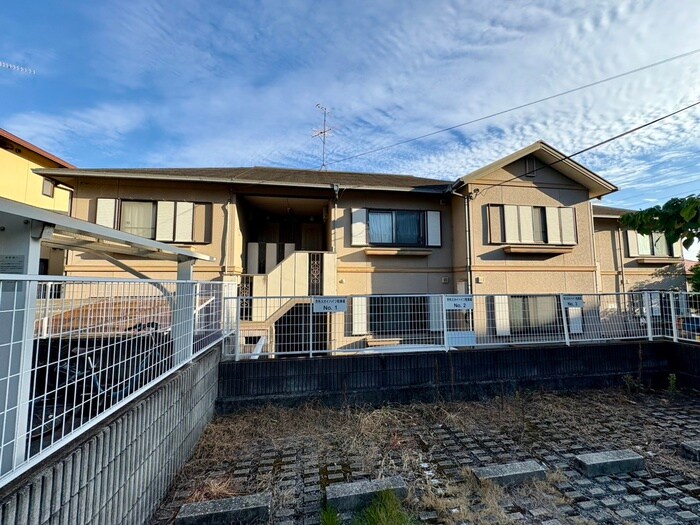 売布ヶ丘スカイハイツの物件外観写真