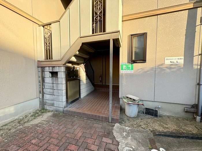 売布ヶ丘スカイハイツの物件外観写真