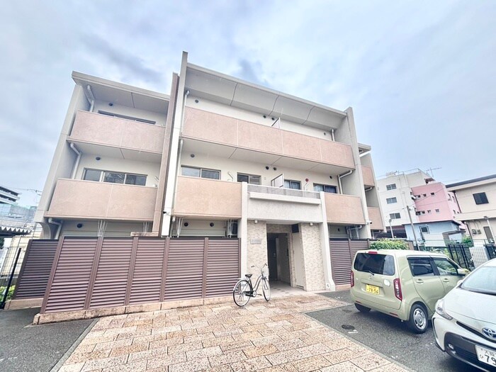 Ｆｌｅｕｒの物件外観写真