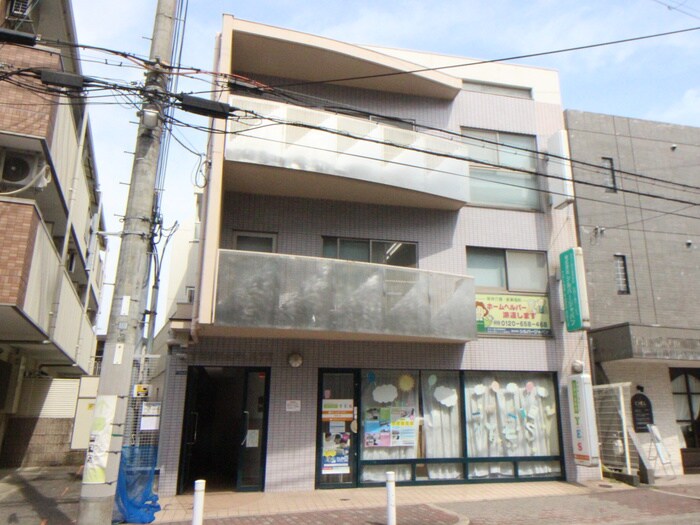 ツカプラッツの物件外観写真