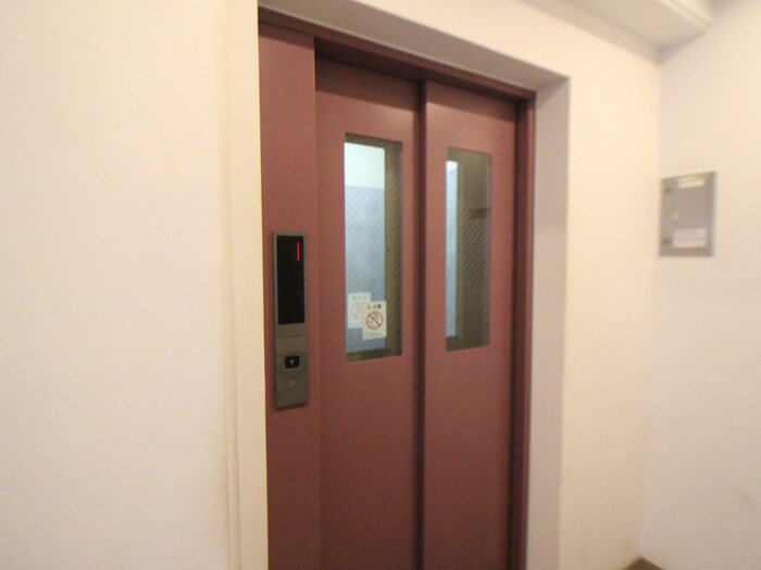 ツカプラッツの物件外観写真