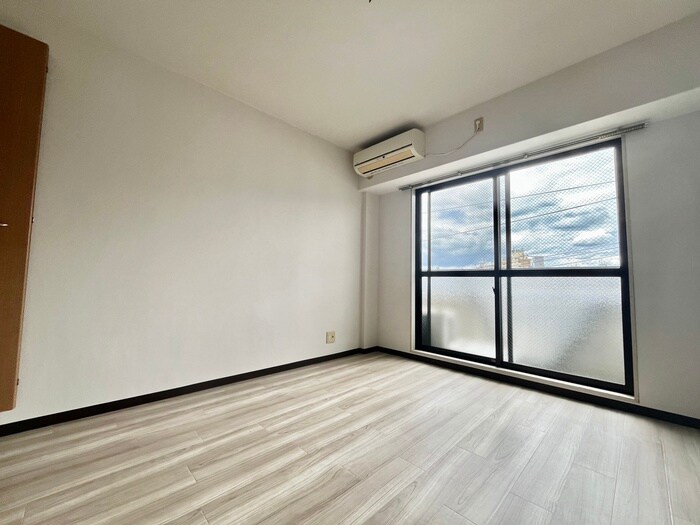 フリーディオ寝屋川の物件内観写真