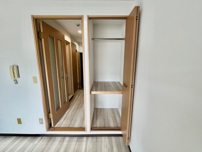 フリーディオ寝屋川の物件内観写真