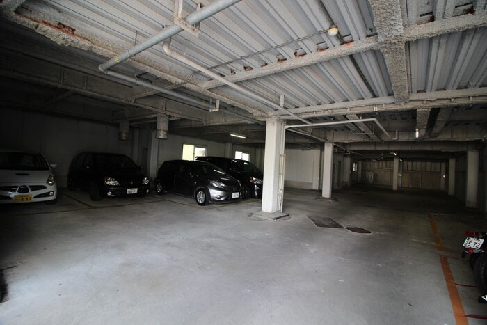 La　Planta　Baja 緑地の物件外観写真