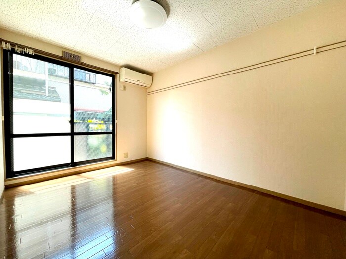 リブレ常盤の物件内観写真