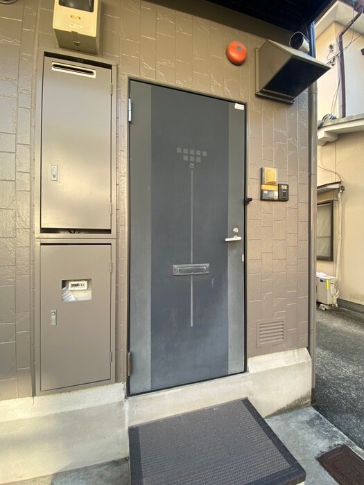 リブレ常盤の物件外観写真