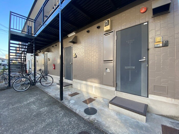 リブレ常盤の物件外観写真