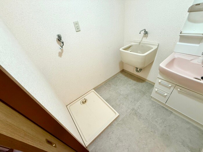 マンションエルミナ－ルの物件内観写真