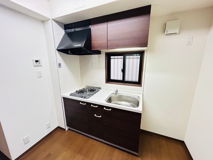 イスターナイマイ鴨川西の物件内観写真