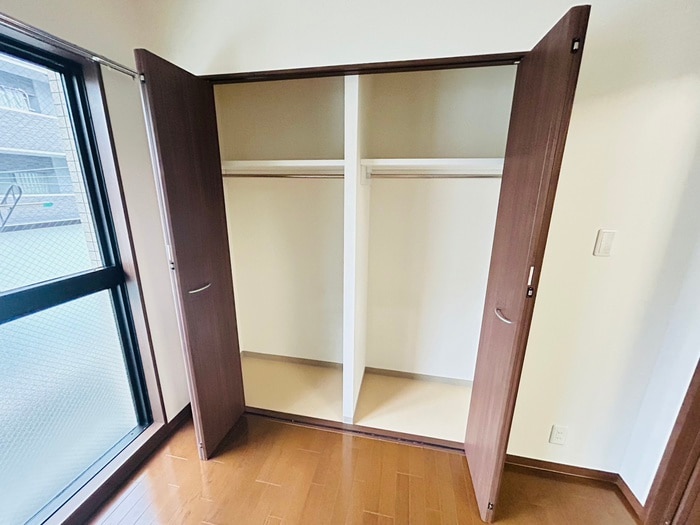 イスターナイマイ鴨川西の物件内観写真