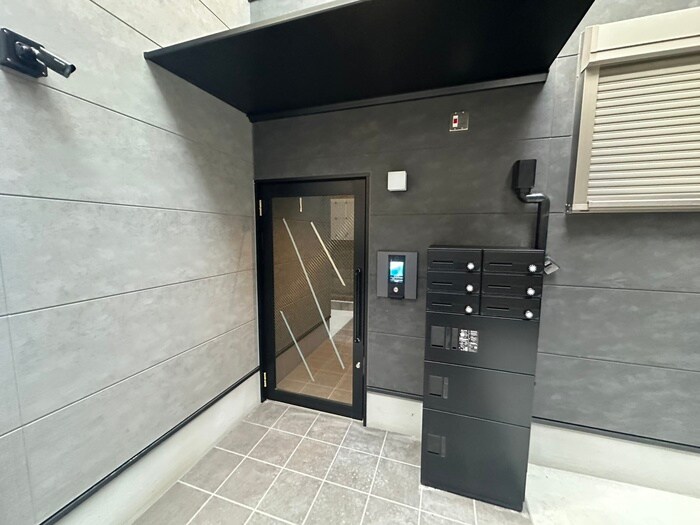 ヴェルメゾン吹田元町の物件外観写真