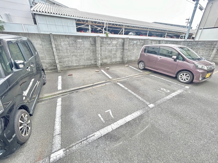 メゾン太秦の物件外観写真