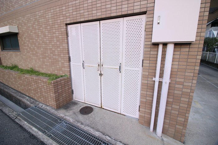 グランシャリオの物件外観写真