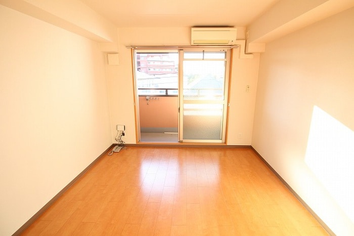 エスポワール二条城の物件内観写真