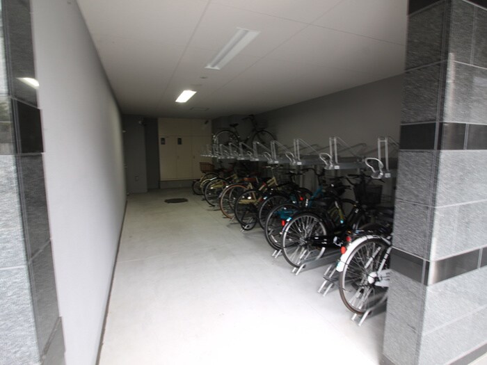 ﾗﾗﾌﾟﾚｲｽ京橋ｼﾃｨｵｽ(203)の物件外観写真