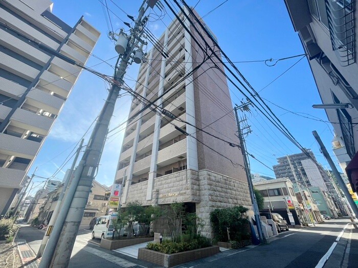 プレサンス三宮ルミネス(604)の物件外観写真