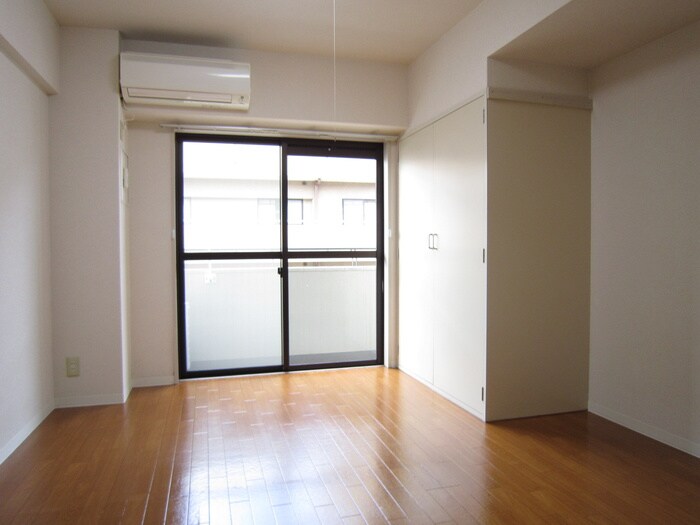 ヌ－ベルコ－ト三国ヶ丘の物件内観写真