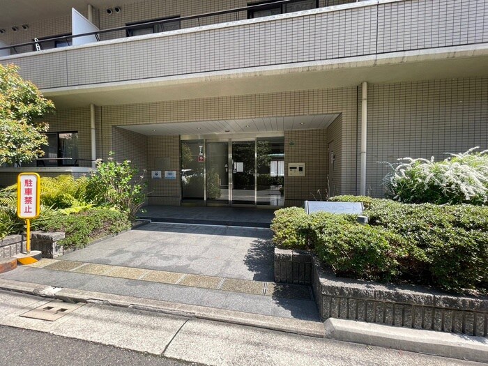 ヌ－ベルコ－ト三国ヶ丘の物件外観写真