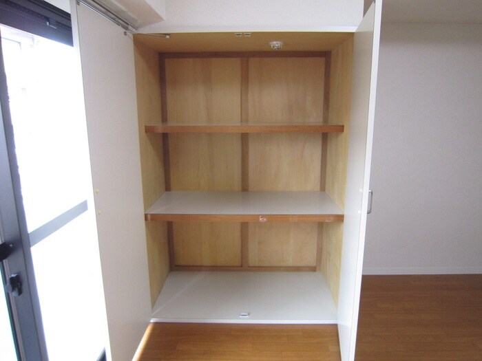 ヌ－ベルコ－ト三国ヶ丘の物件内観写真