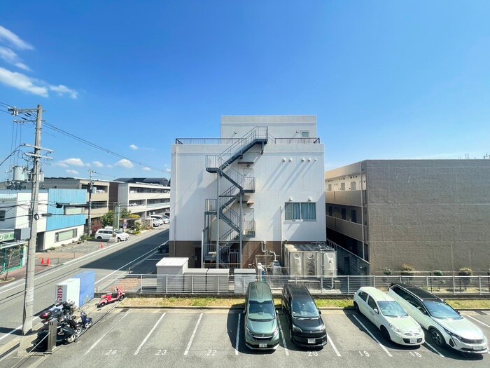 ヌ－ベルコ－ト三国ヶ丘の物件内観写真