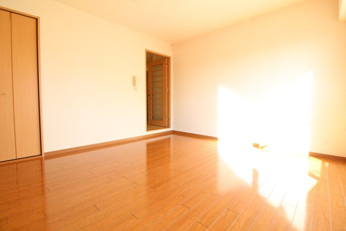 Ｂｅｌｌ　Ｆｏｒｍｅ平安の物件内観写真