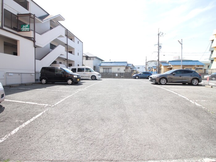 中マンションの物件外観写真