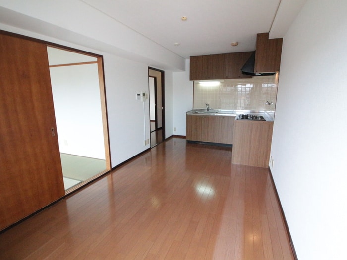 エクセレント甲子園１１番館の物件内観写真