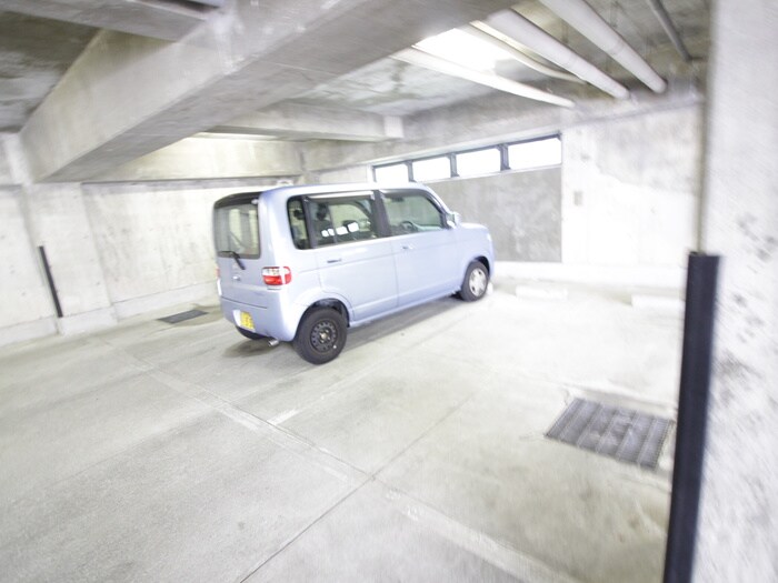 エクセレント甲子園１１番館の物件外観写真