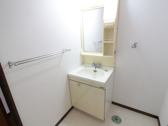 エクセレント甲子園１１番館の物件内観写真