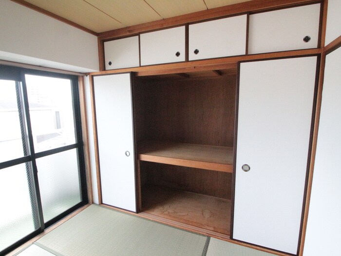 エクセレント甲子園１１番館の物件内観写真