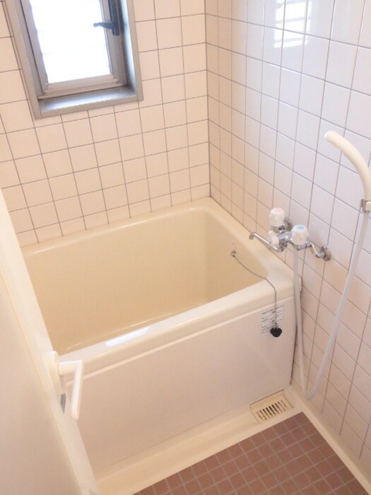 ミフネセントラルベア荒本の物件内観写真