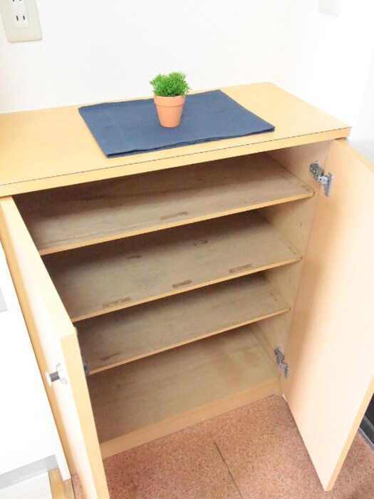 ミフネセントラルベア荒本の物件内観写真