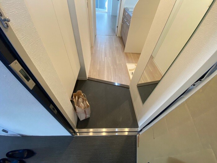 セレニテ九条リアンの物件内観写真