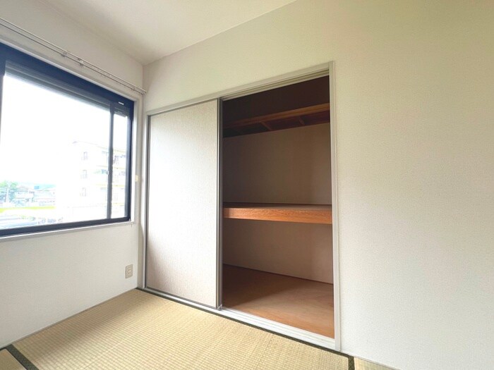 ローンコートの物件内観写真