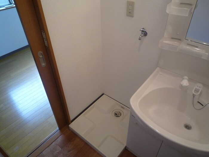 ラフォ－レ内本町の物件内観写真