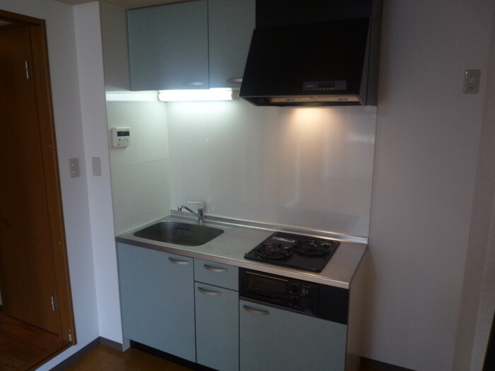 ラフォ－レ内本町の物件内観写真