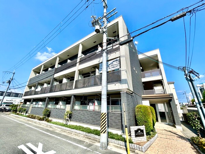 鶴野リバーサイドテラスの物件外観写真