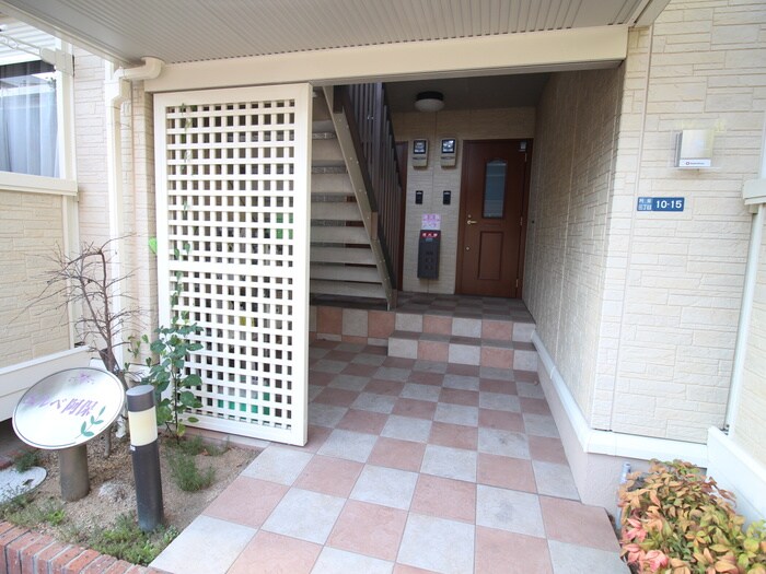 エルベ阿保の物件外観写真