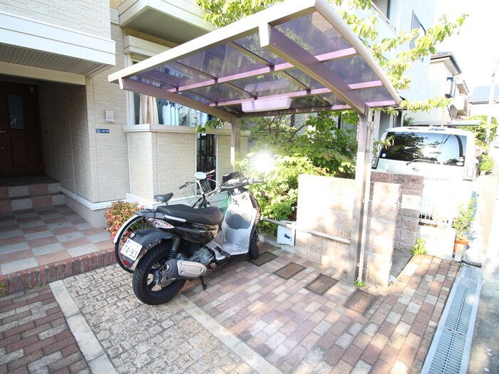 エルベ阿保の物件外観写真