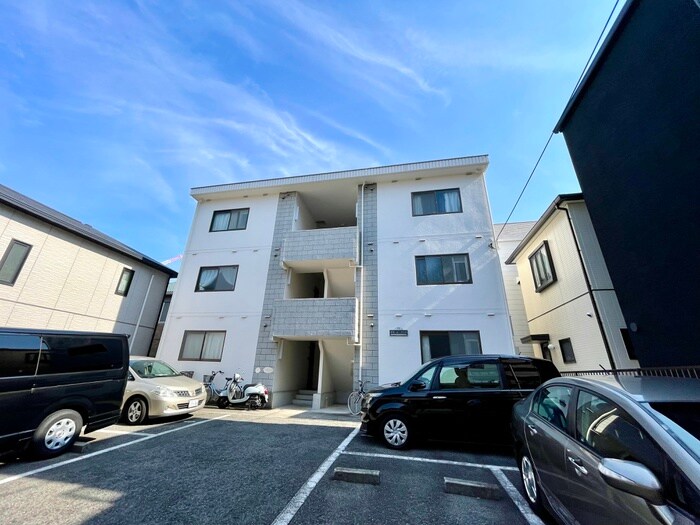 ボヌ－ル・アシヤの物件外観写真