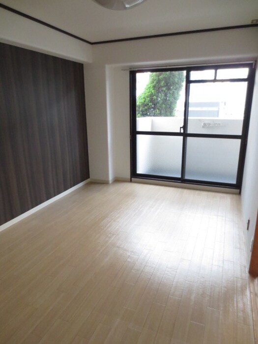 メゾンヒラタの物件内観写真