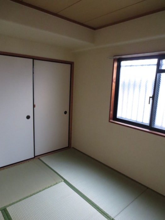 メゾンヒラタの物件内観写真