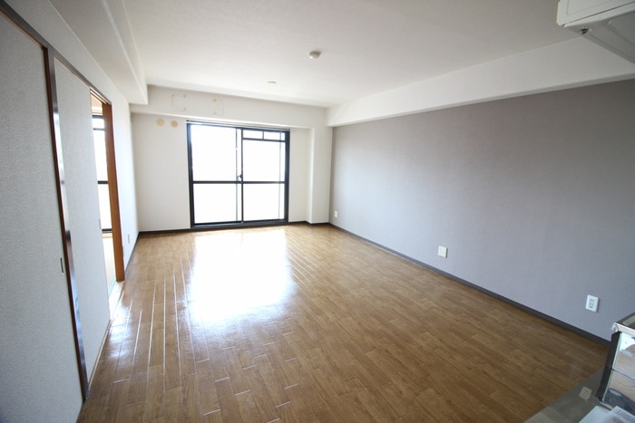 メゾンヒラタの物件内観写真